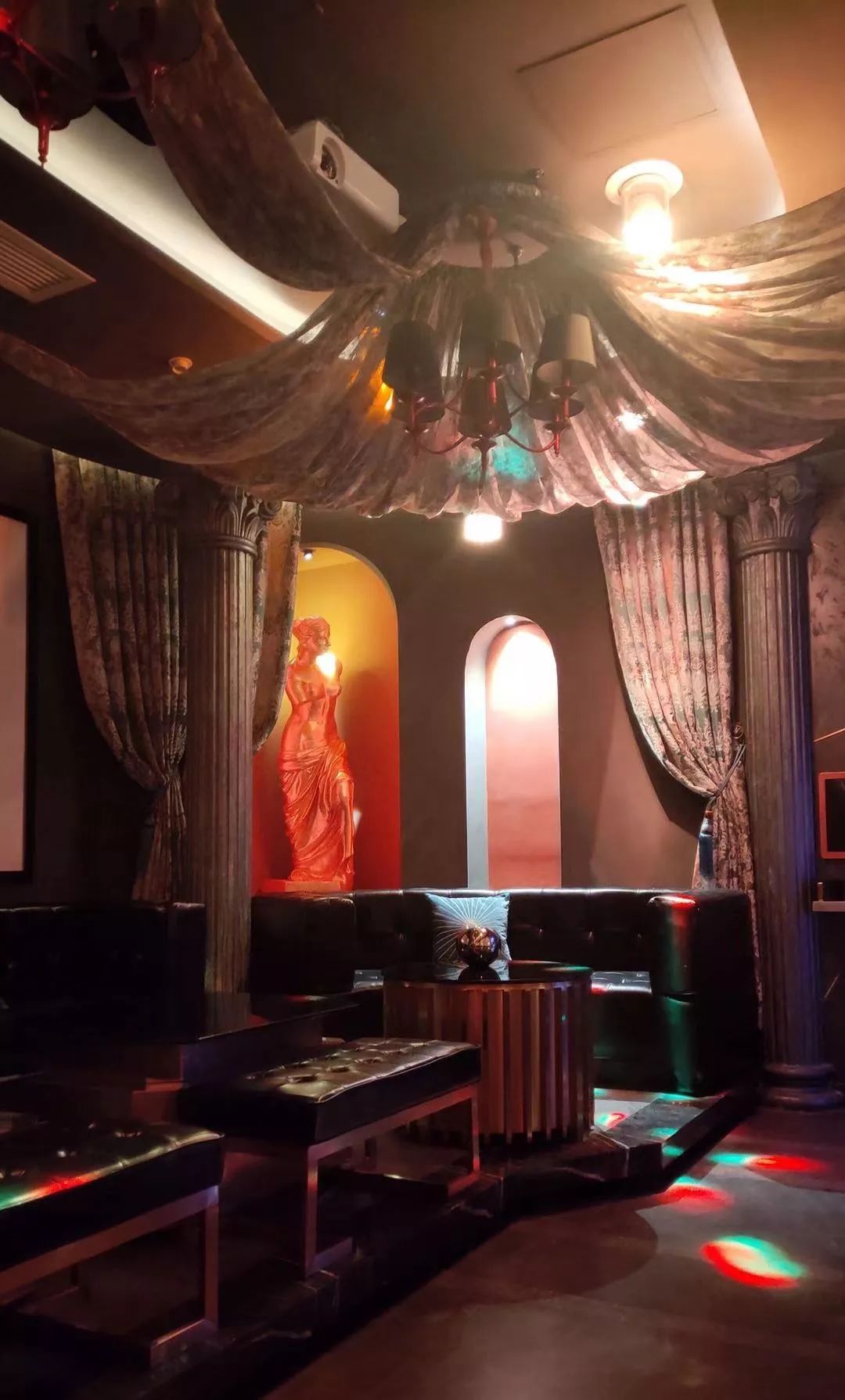 店铺信息地址:南通市港闸区1912街区1号楼3f