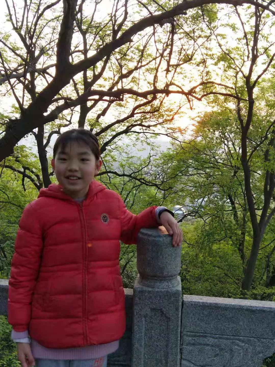 翻译:叶君健 主播:赵语涵 赵语涵:文一街六年级学生