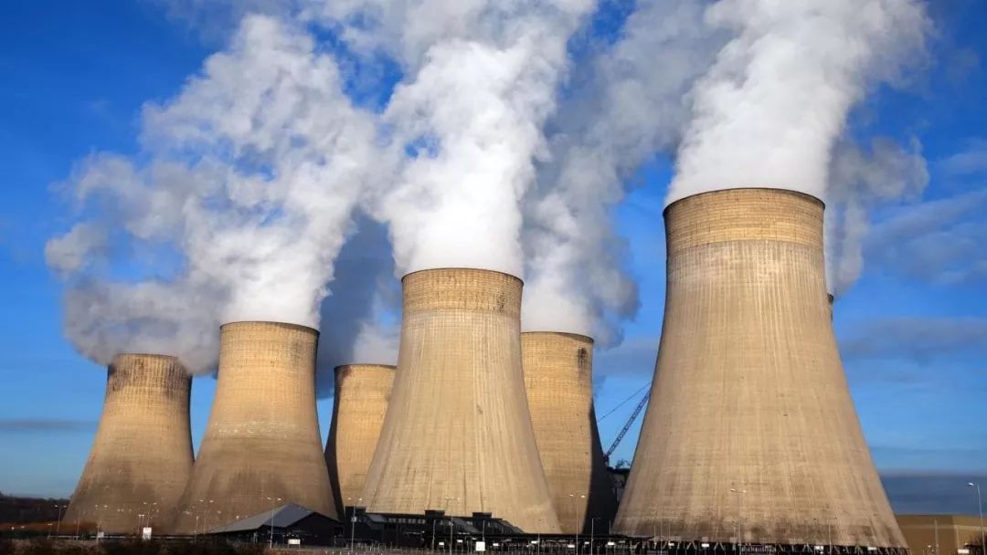 世界各国努力减排几年的成果澳洲山火烧一烧,也就是说,年排放量总和!