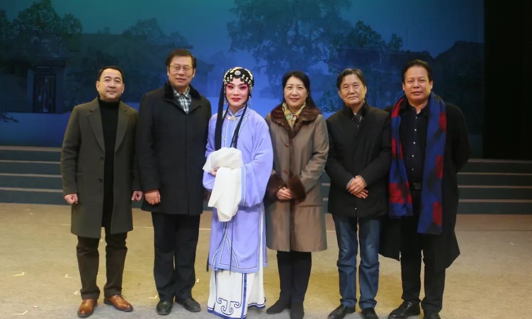 郑州市豫剧院大型原创豫剧《锦娘》首演成功!_连德志