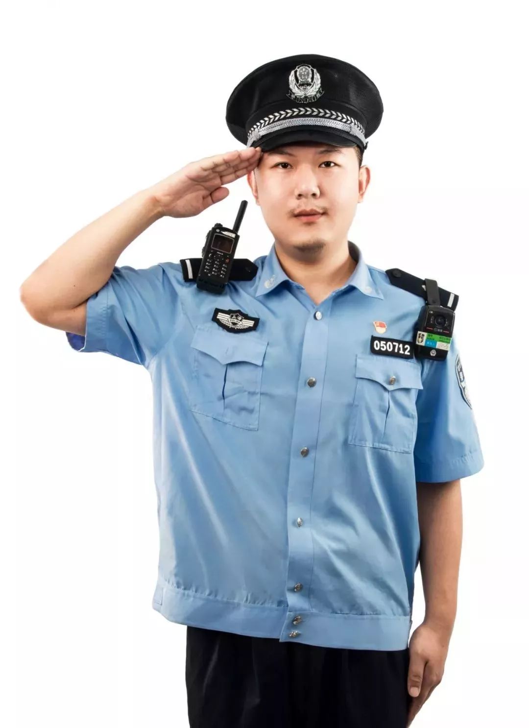 平安上海这位民警的这番话堪称最帅审讯