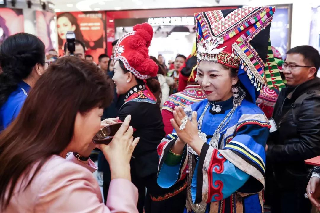 筑梦深山千年彝绣深山集市云南省楚雄彝族自治州专场盛大开集