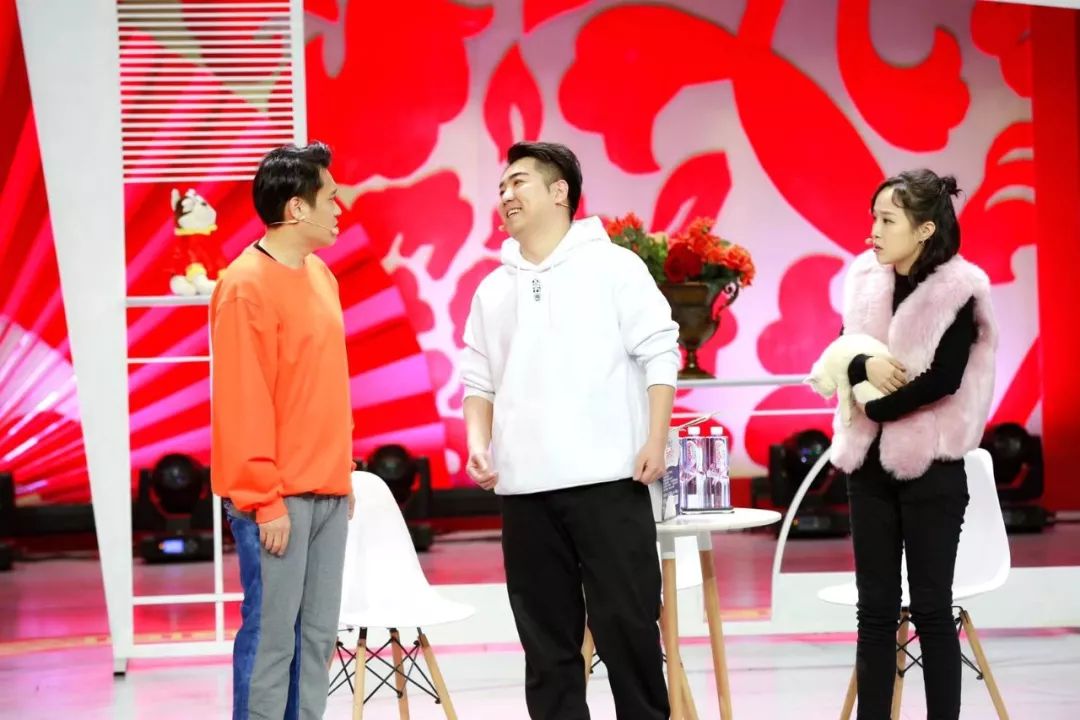 今晚22:00,六桂福珠宝《组团儿上春晚》第六季"越战越勇"下半场竞演