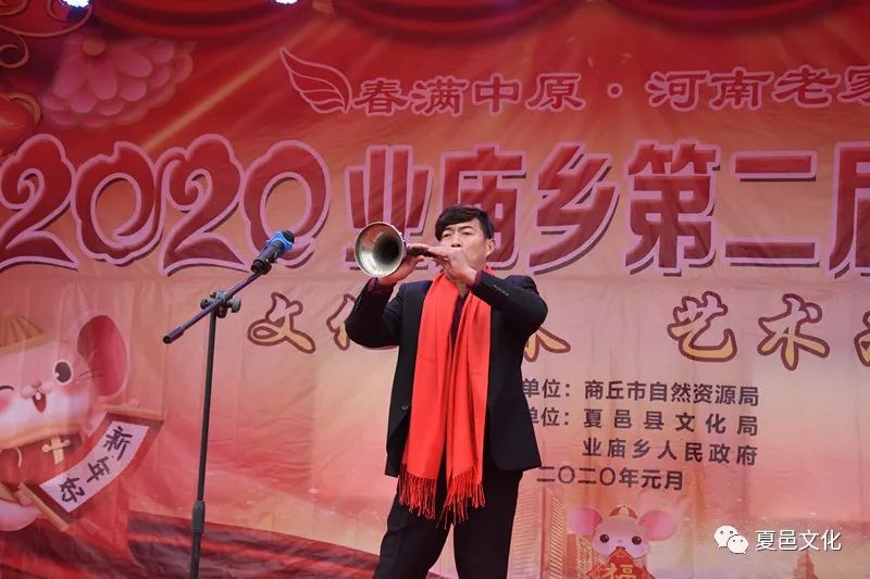 家门口的春晚浓浓的过年味夏邑县业庙乡2020年第二届农民春晚在八里村