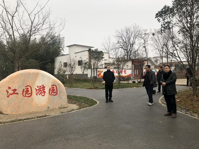 湍东镇逐村观摩展成绩 比武打擂显本领