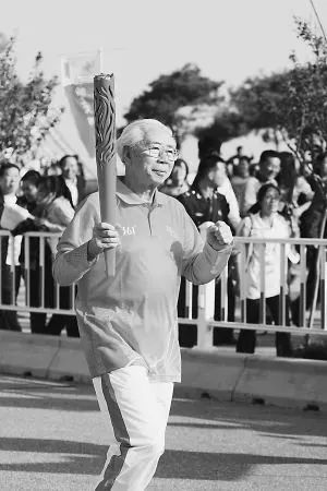 《西沙,我可爱的家乡》,祖国的领土不容侵犯!_吕远