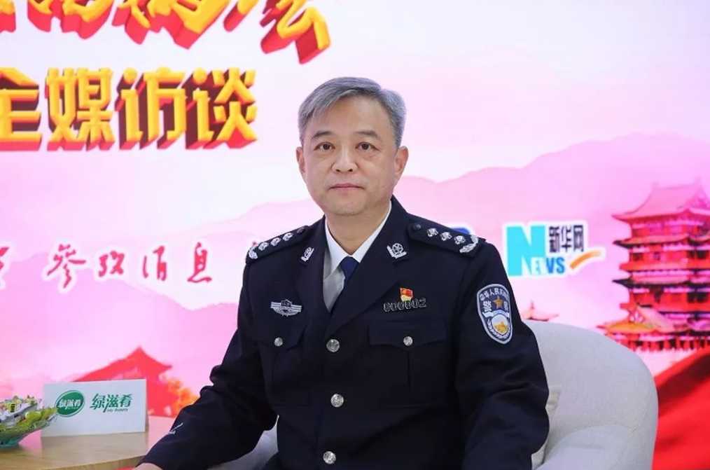 新华访谈叶国兵打造新时代公安铁军护航江西高质量发展