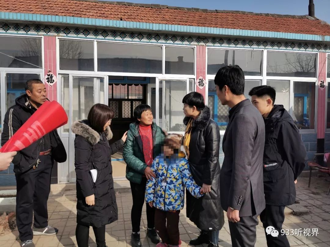 fm933公益行过暖冬过好年青春扶贫61益暖昌邑温暖行动走进昌邑柳疃