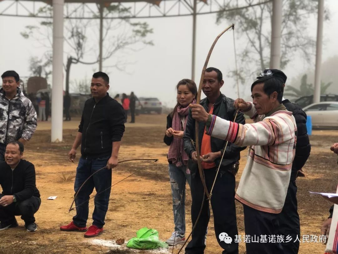 曾经的生活方式及祖先的无穷智慧,具有鲜明的基诺民族传统体育特色