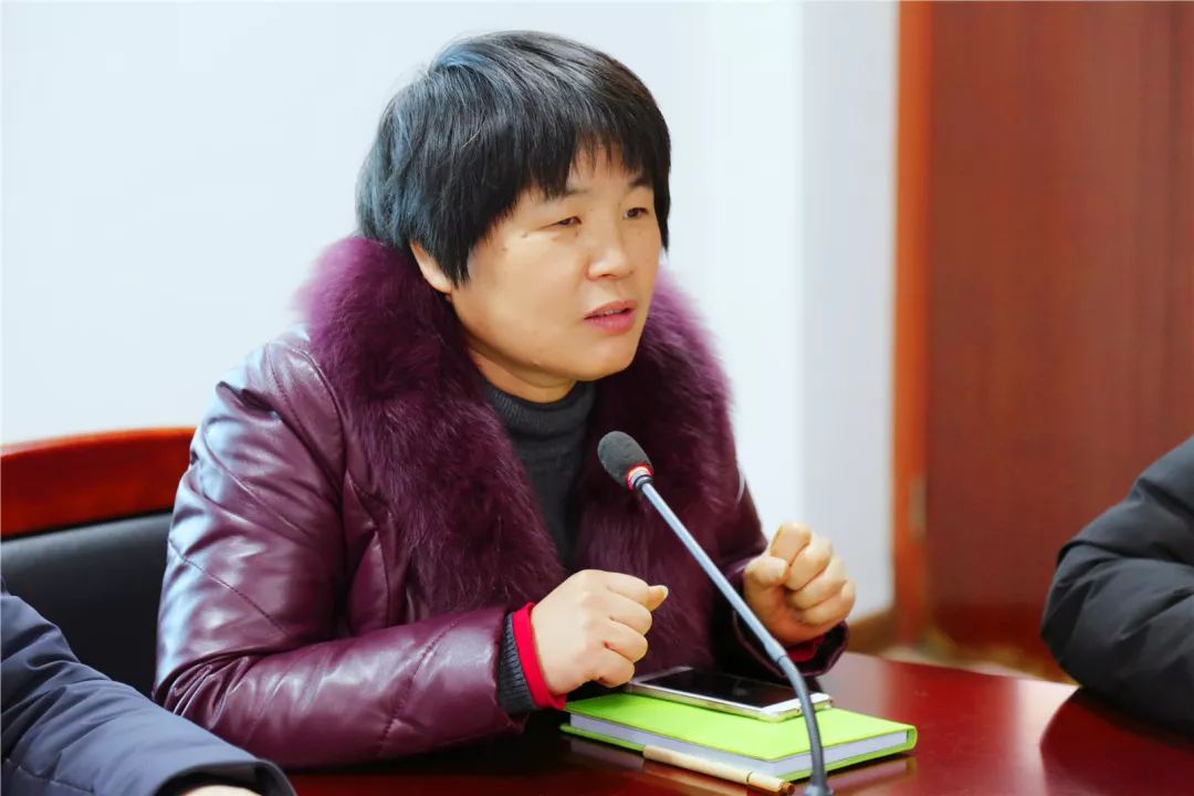 至诚校园新闻奉城第二中学召开德育工作总结会议