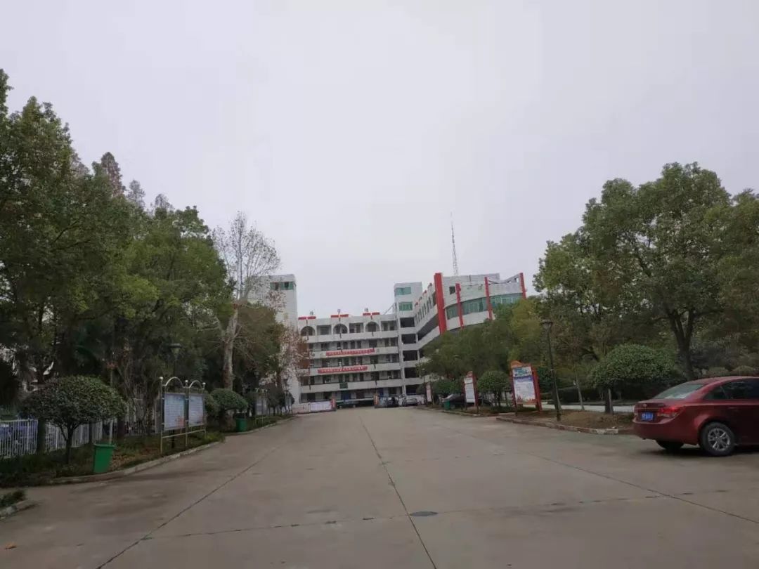 为了更好的优化整合天门教育资源,虽然如今港中已被撤销,但记忆是永恒