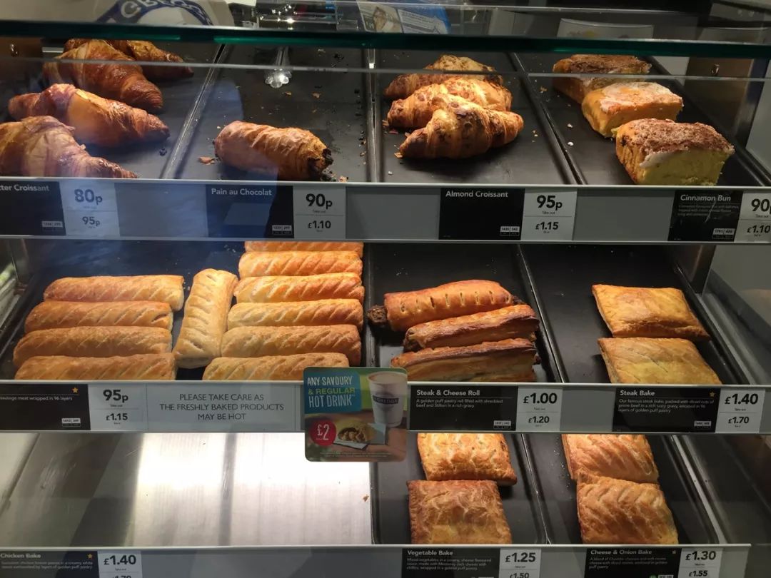 greggs推出外送服务,以后在家也可以吃到香肠卷了!