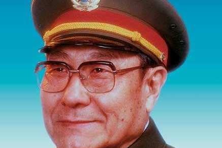 原创 上将:他是国军小兵,被解放军连长俘虏,35年后成连长顶头上司