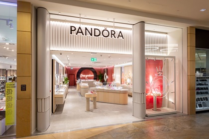 珠宝品牌也玩数字化潘多拉成立数字部门以促进销售