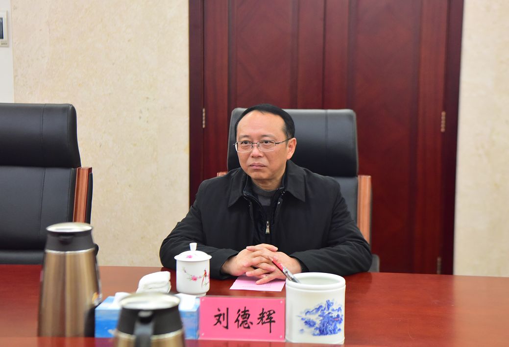 浓浓鱼水情刘德辉春节前夕走访南昌警备区