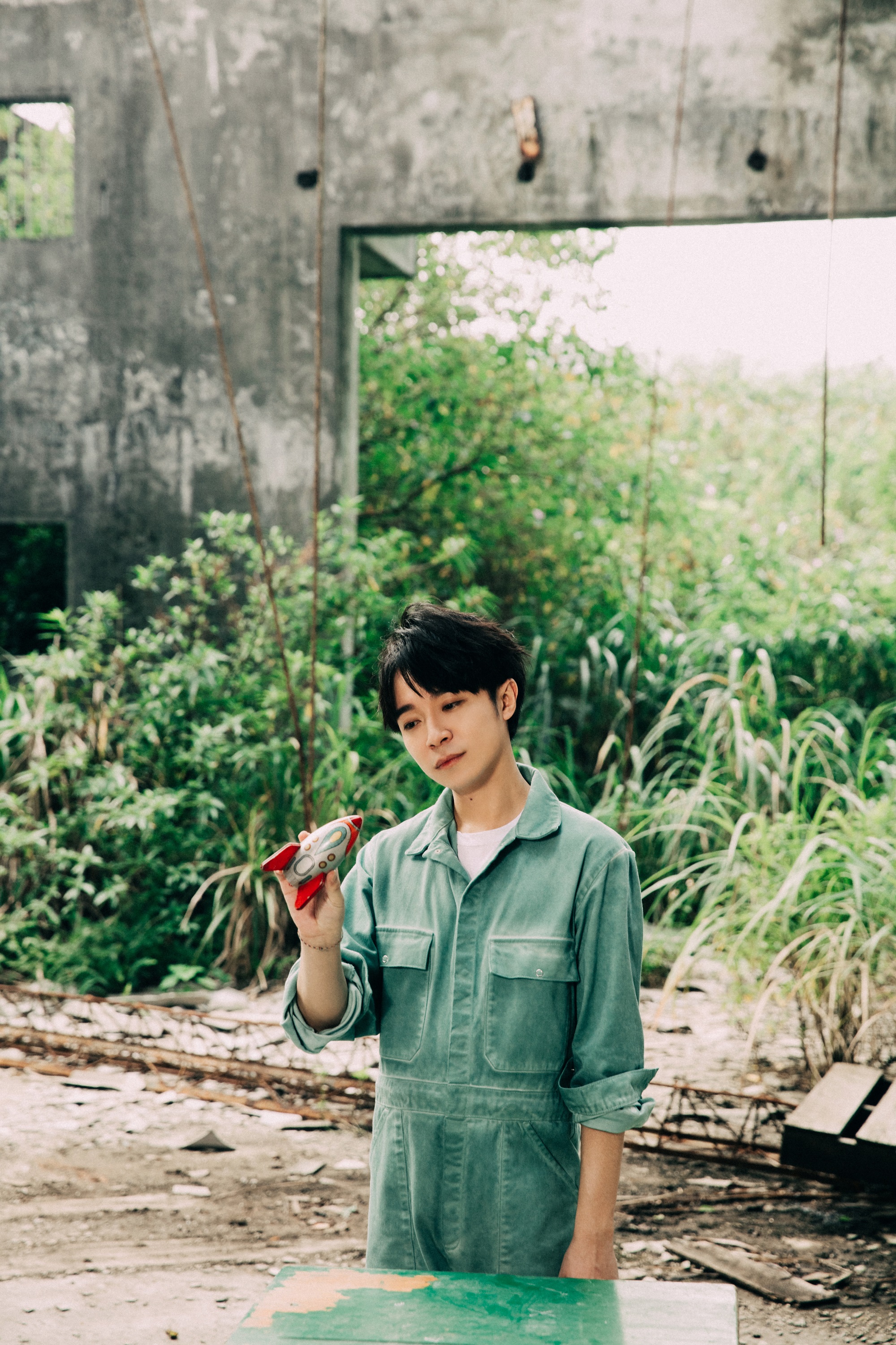 吴青峰介绍图片