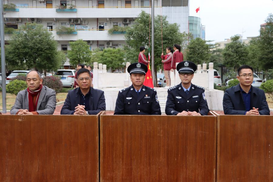 双美教育总结交流努力奋斗结硕果总结交流展未来常平第一小学20192020