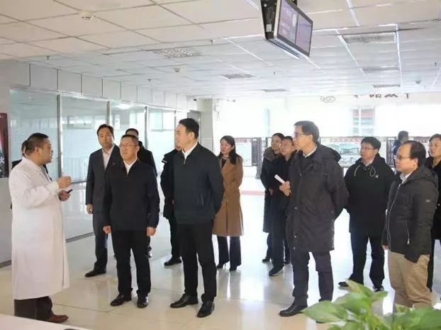 辞辛劳前往昌吉州各个县市开展工作调研和对接,在吉木萨尔县调研期间