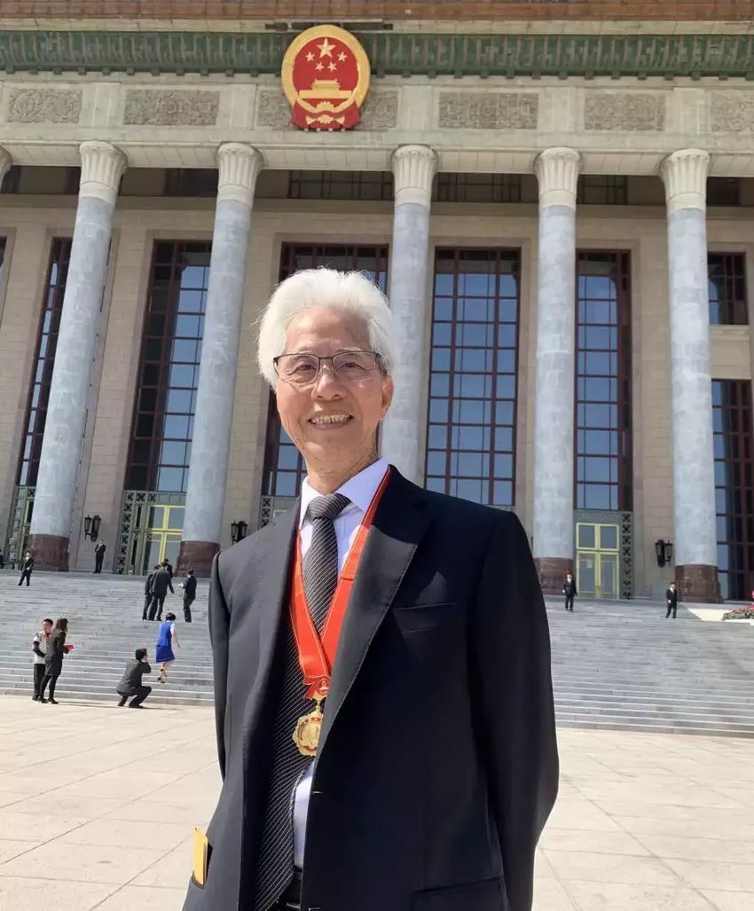 致敬南粤楷模丨何镜堂用建筑为祖国造像