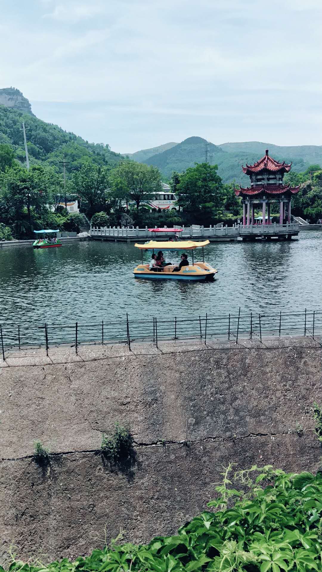 章丘三王峪山水风景园图片