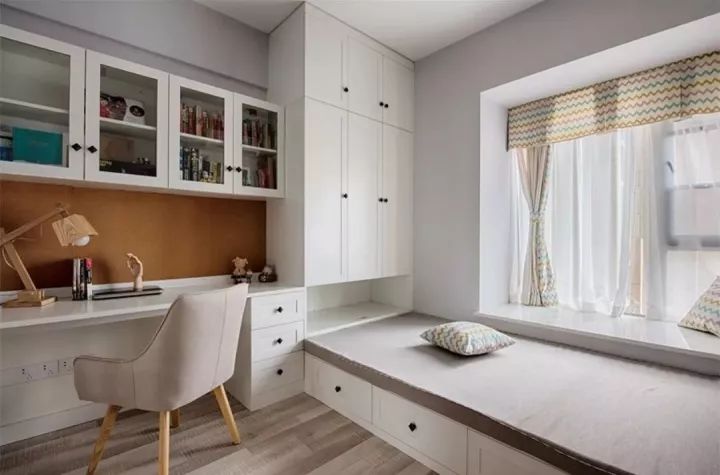 榻榻米床柜子如何组合设计30个案例告诉你