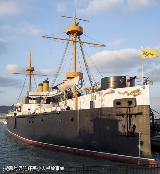 1885年11月8号从德国开回后,停在大沽口外的定镇,两舰降下了德国旗帜