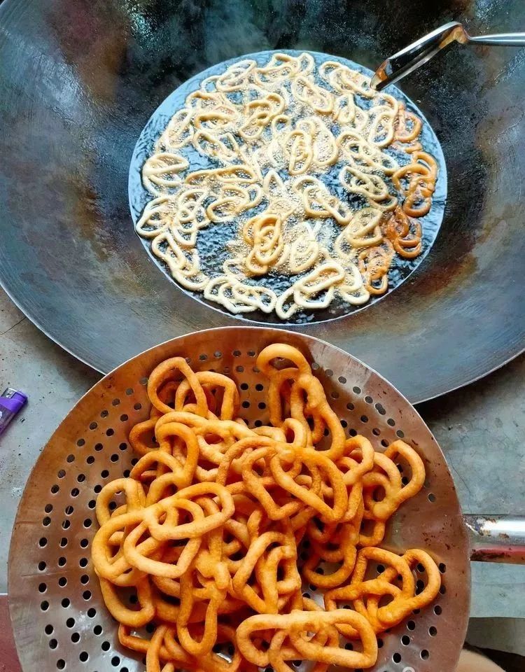 出锅啦,手机屏幕前的你,嘴馋了吗来源:寻乌县妇联