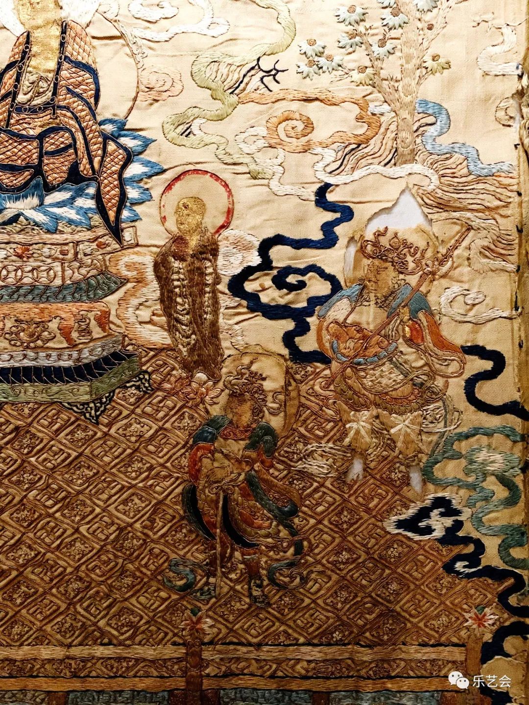 零距离欣赏元代织绣妙法莲华经无极斋分享锦绣中华特展之四