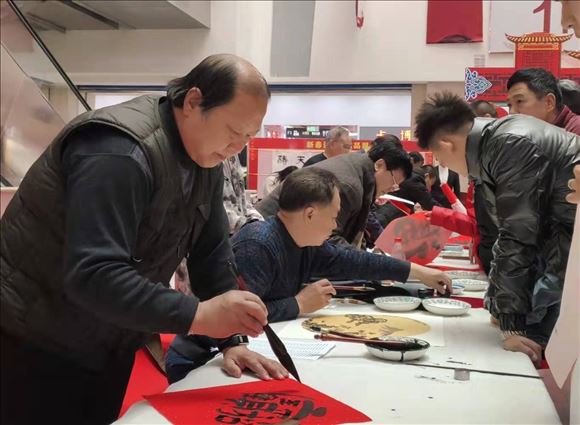 德孝中华周刊德孝中华书画院与沧州明珠商贸城新春送福