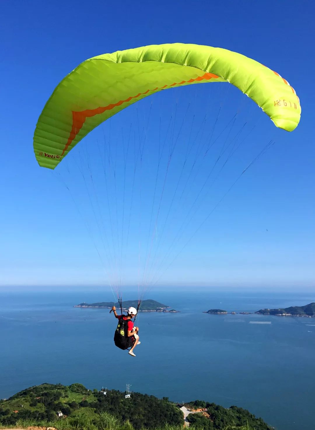 翱翔在蓝天 | 这位温籍滑翔伞国家队队员,带你领略别样美景_飞行