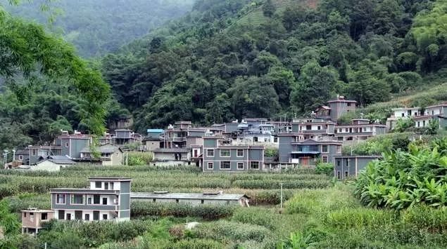 蒼山西鎮光明村祥雲縣:禾甸鎮大營社區村彌渡縣:寅街鄉瓦哲