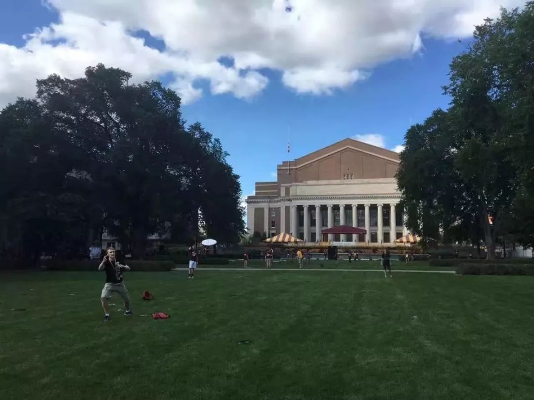 美国明尼苏达大学(双城校区)