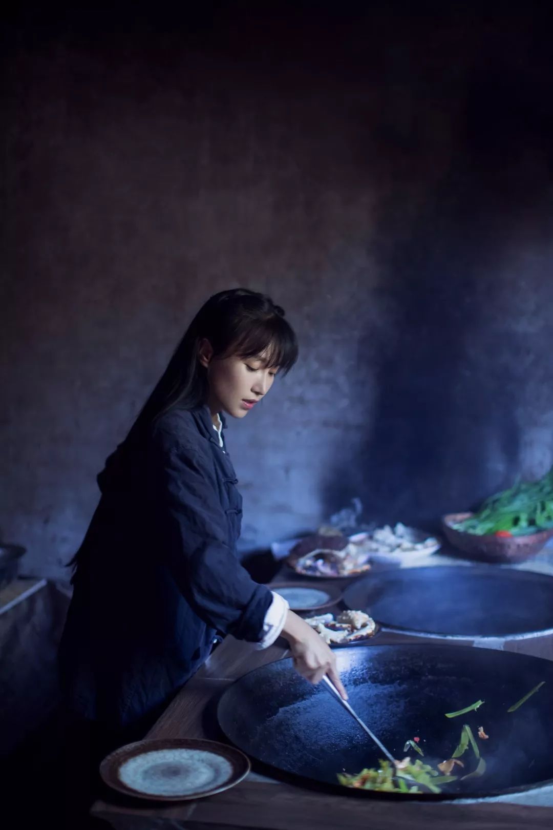 人物独家专访李子柒分享我的生活恰好你也喜欢