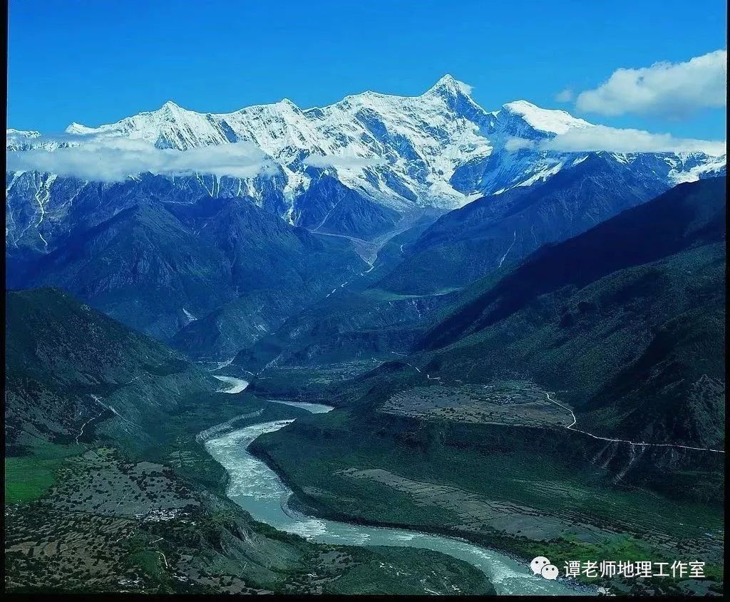 流水堆积地貌有哪些图片