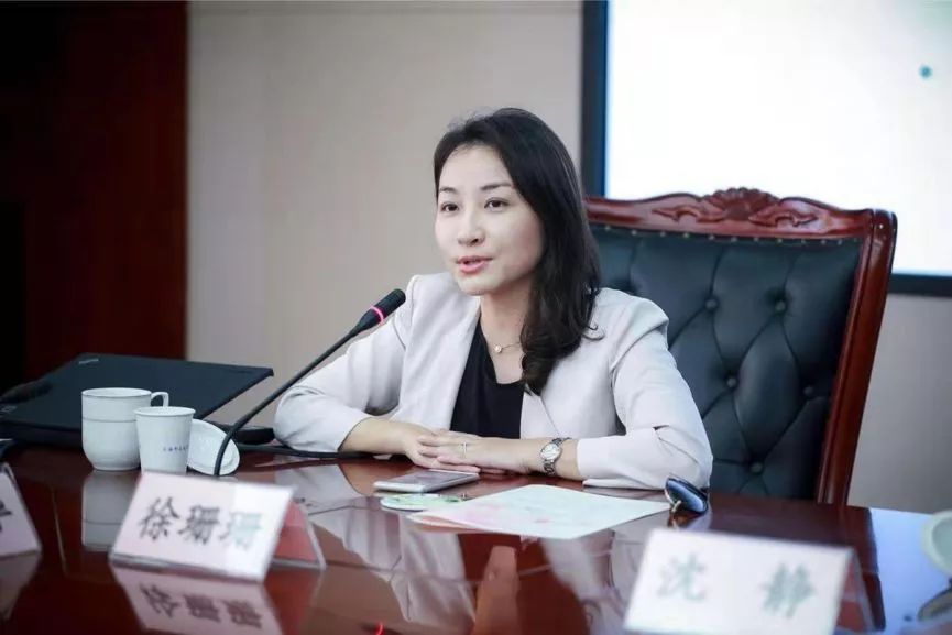 徐珊珊律师2014年,我在中欧拿到了人生的第6个学位.