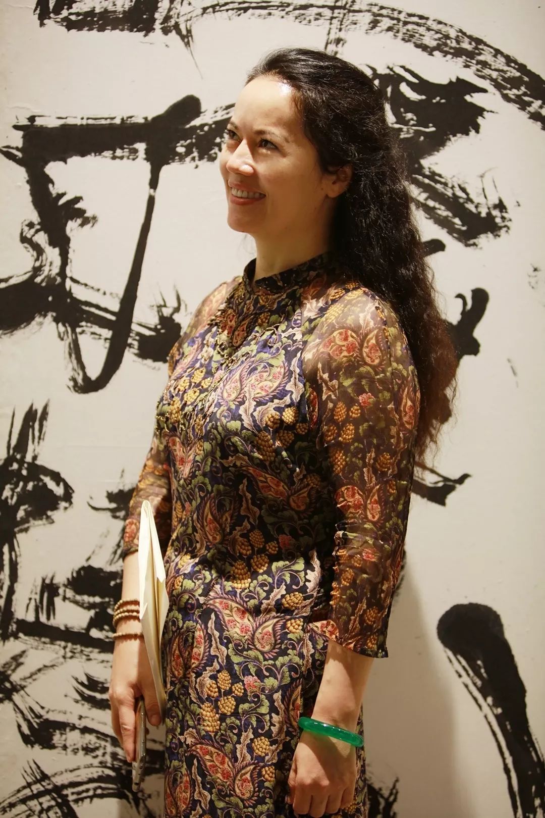 金铃子,中国作协会员,诗人,书画家.