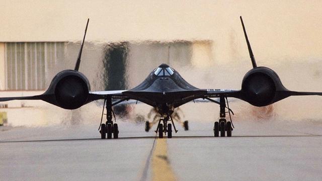 sr71黑鸟侦察机变形金刚中的传奇角色