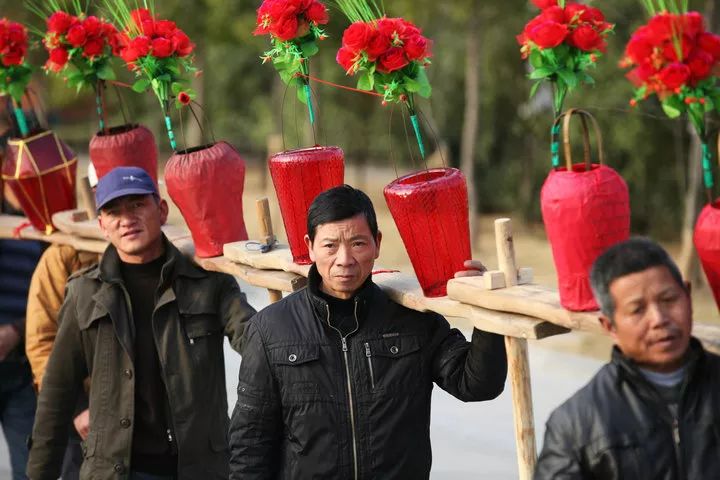 鼠年新春,东阳最长的板凳龙哪里看?就在.