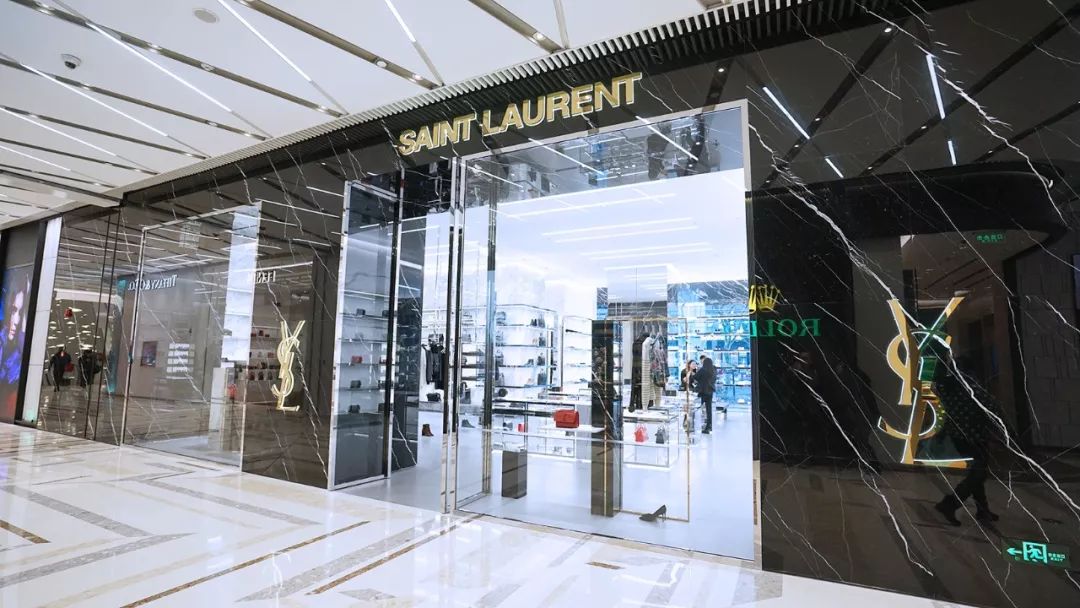 看潮奢闪耀的oneitc如何刷新徐家汇时尚高度