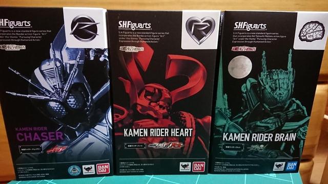 假面骑士brain可动手办实物赏析玩梗兼炒冷饭最强的搞笑骑士