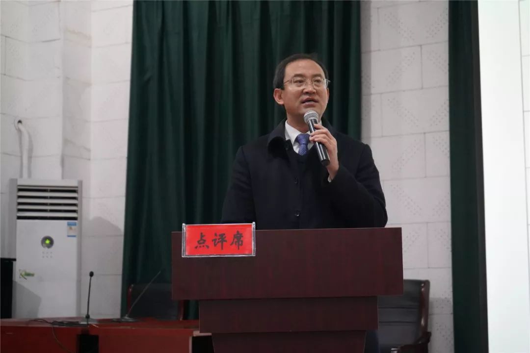高二年级刘生主任,初中部刘海涛校长,一中英才实验刘光杰校长分别与