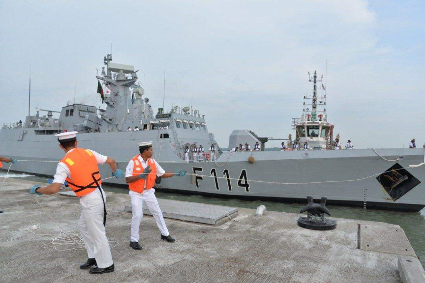 图为孟加拉国海军c13b型轻型护卫舰
