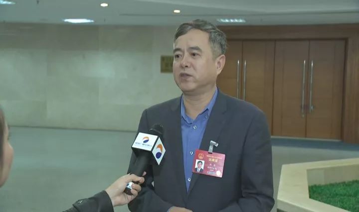 省人大代表 市委副书记 政法委书记 刘坚政法力量所办理的案件里面