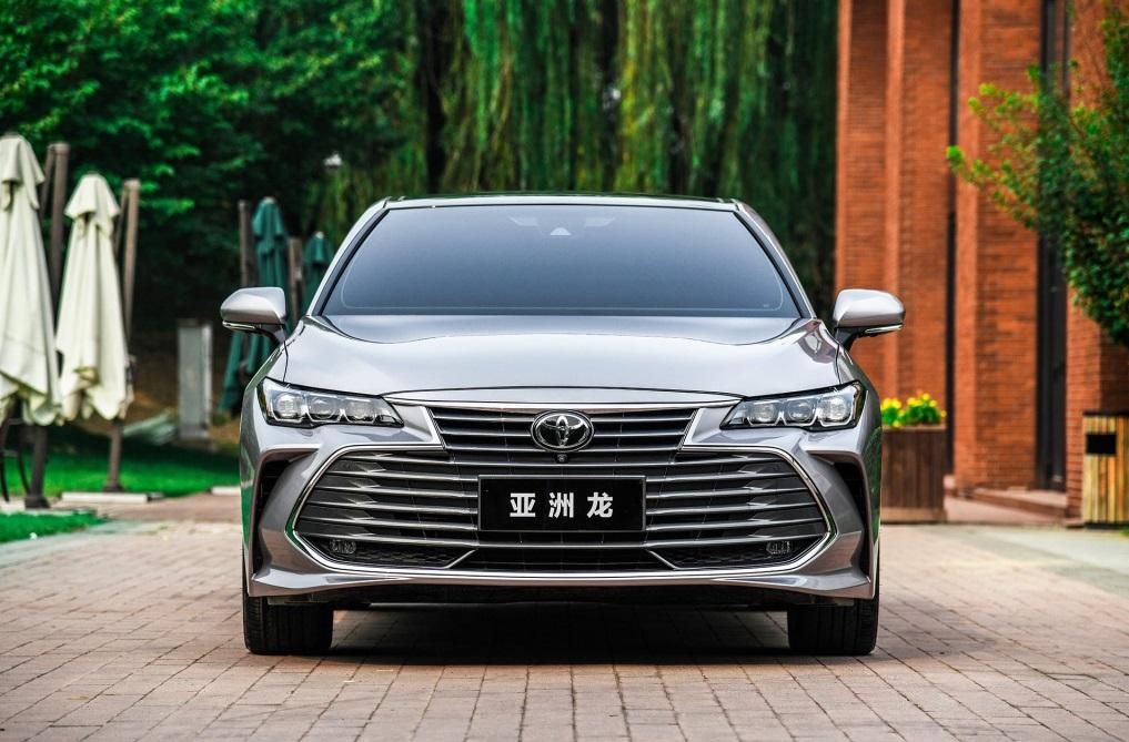 送走老凯美瑞喜新厌旧的我为何选亚洲龙