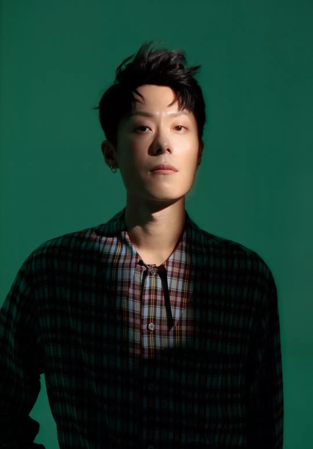 偏执狂丁世光让灵魂为灵魂歌唱着调专访