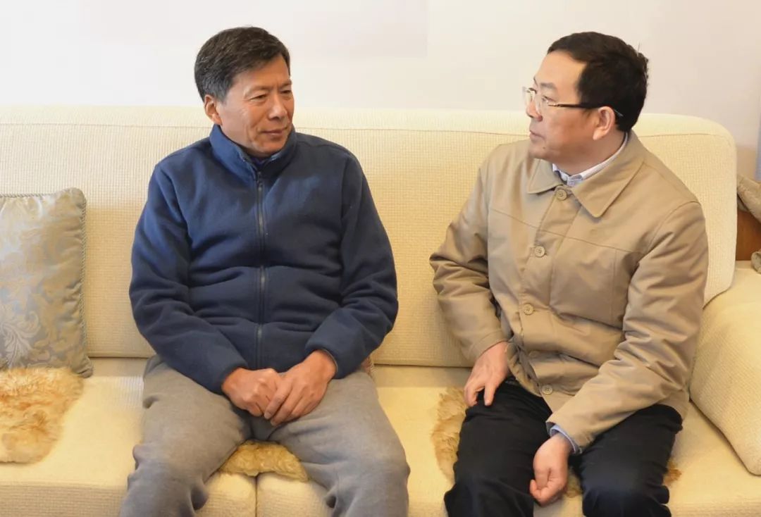 东方电机开展2020年春节送温暖活动