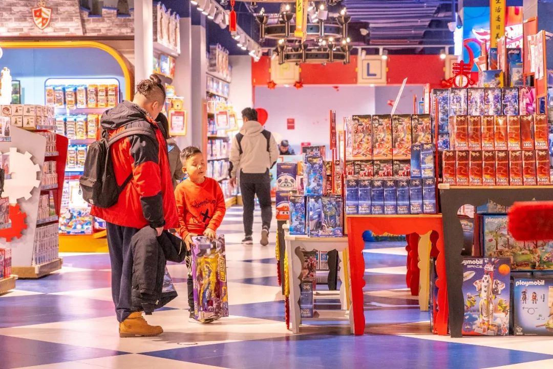 北京这间六千多平的玩具店,太上头了!