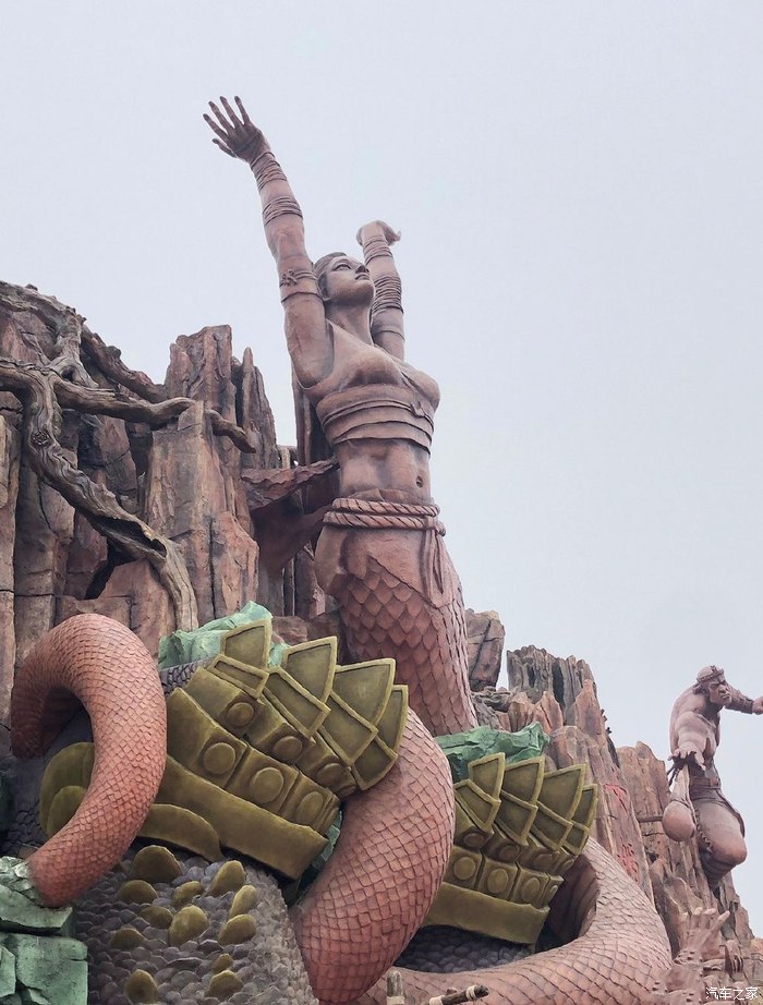 开rx3回娘家带妹妹去方特