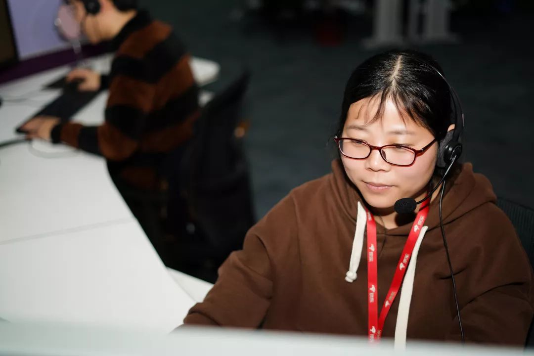 第十个"不打烊"的春节:数千京东客服守护你的"新春第一购"