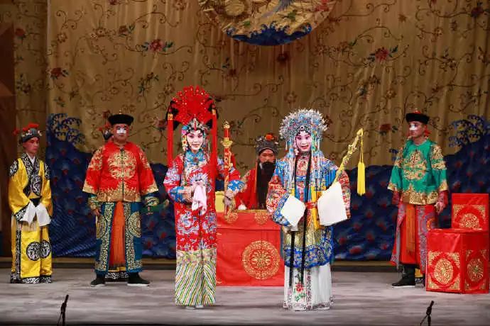 【梨园风·涨知识】戏曲演员们入行后必干的事,您知道吗?_剧照